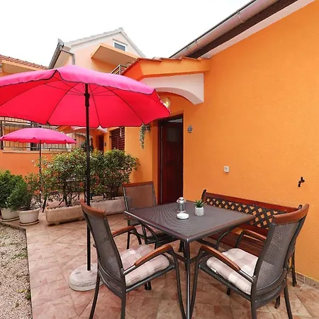 Apartmani Strpic Biograd Na Moru Exterior photo