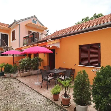Apartmani Strpic Biograd Na Moru Exterior photo