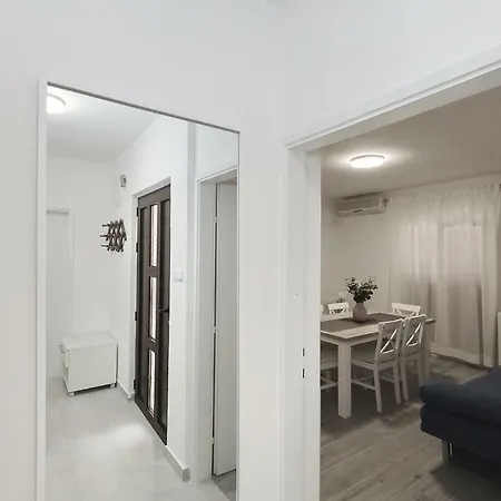 Apartmani Strpic Biograd Na Moru Exterior photo