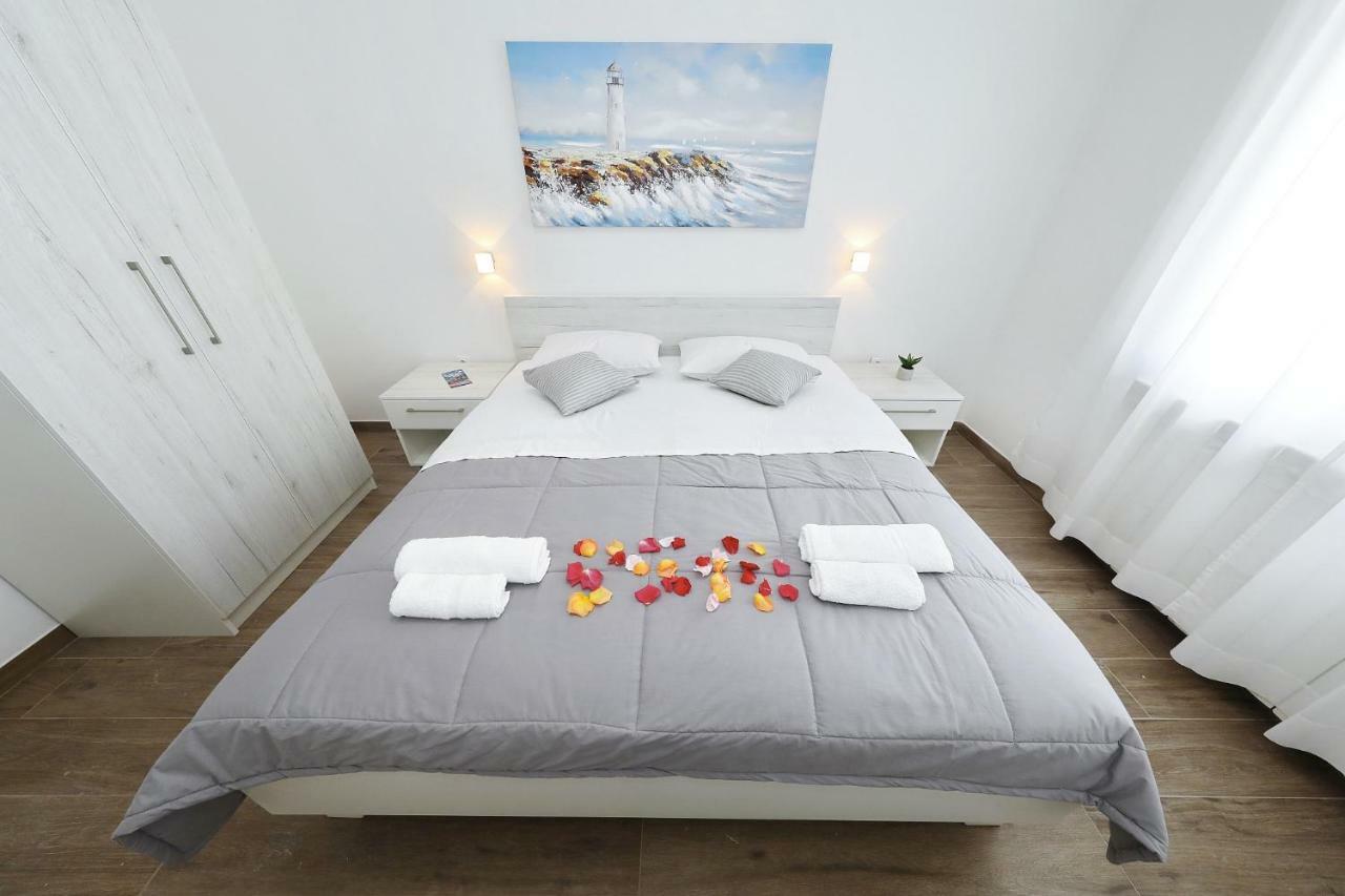 Strpic Apartment
